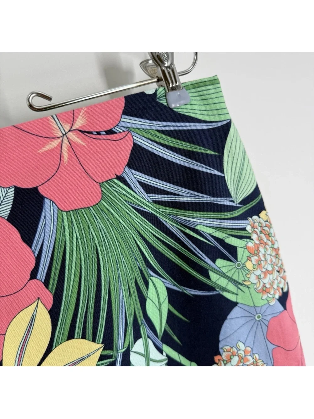 Talbots Pencil Skirt Womens Size 16 Navy Pink Tropical Floral Stretch Cotton